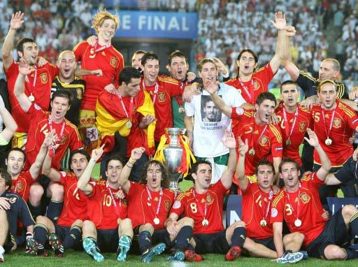 欧洲杯西班牙2008阵容（2008欧洲杯西班牙主力阵容）